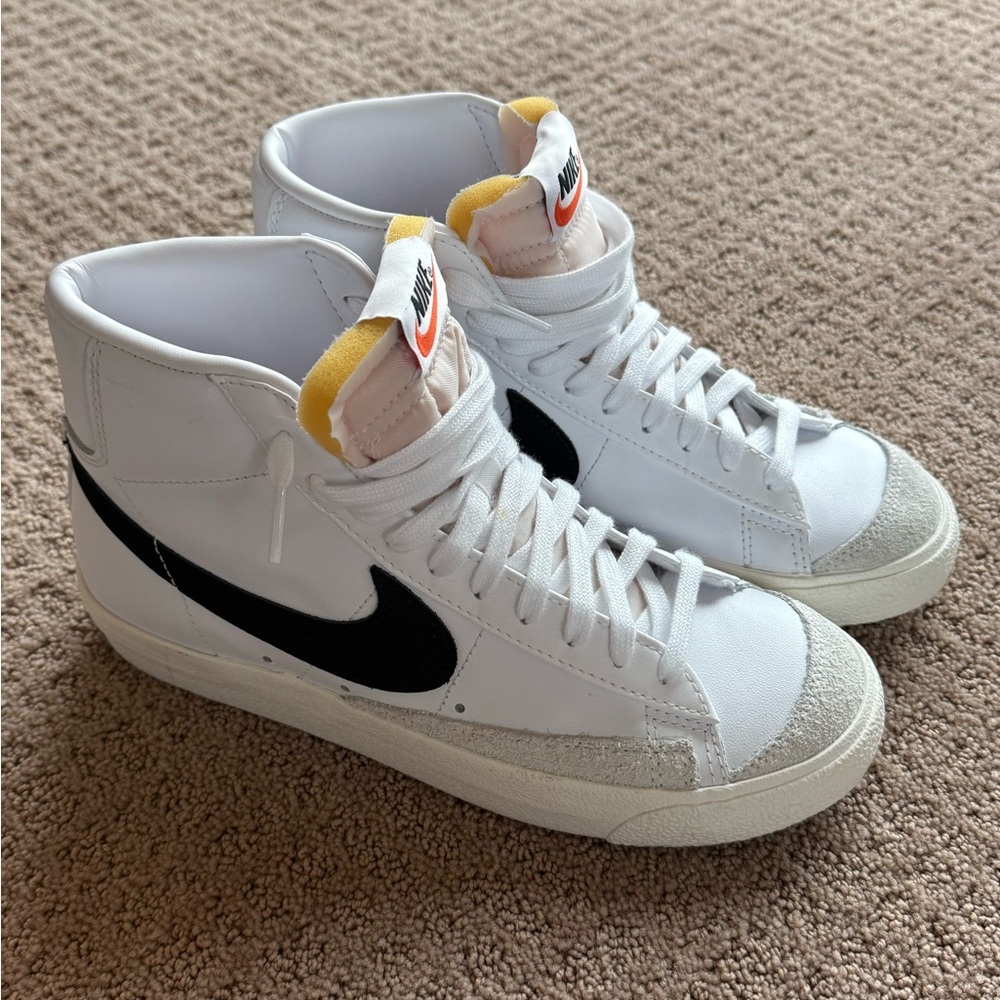 Nike Mid Blazers